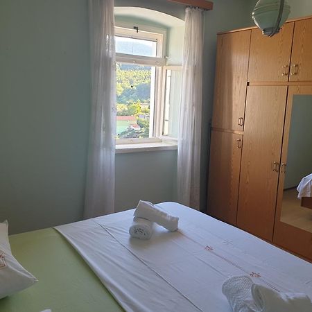 Holiday Home Zvecanje Ngoại thất bức ảnh
