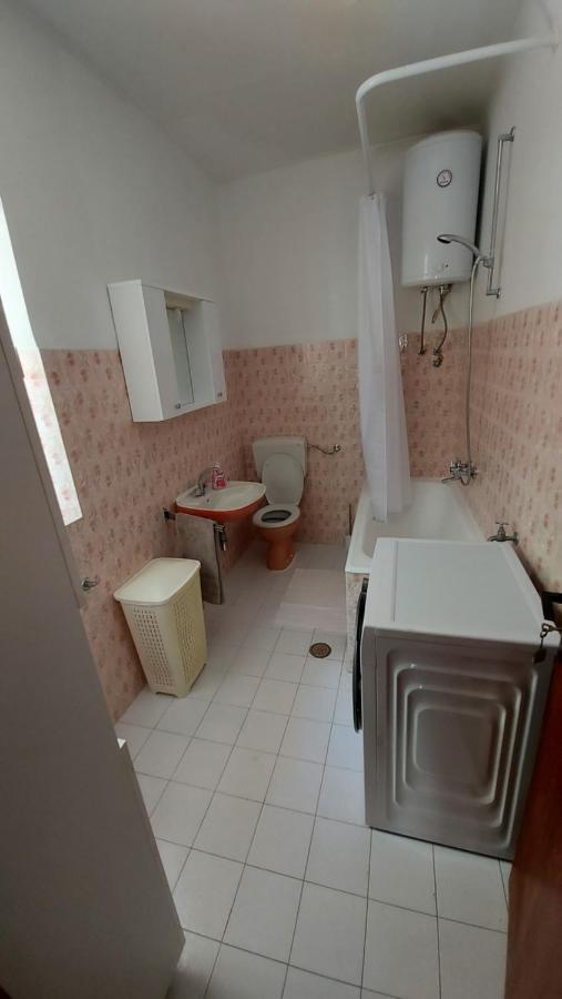 Holiday Home Zvecanje Ngoại thất bức ảnh